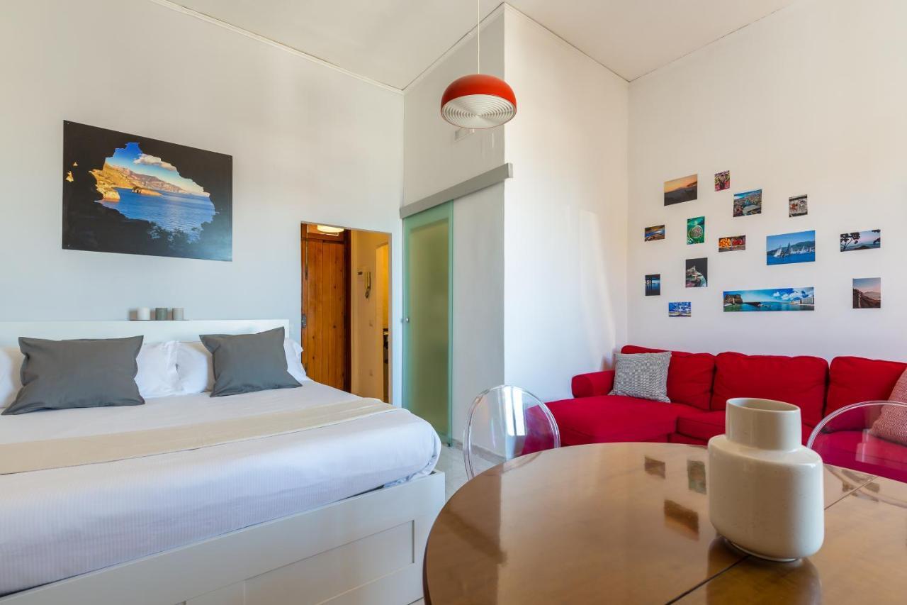 Seaview Apartment In Posillipo By Wonderful Italy Peschiera del Garda Exteriér fotografie
